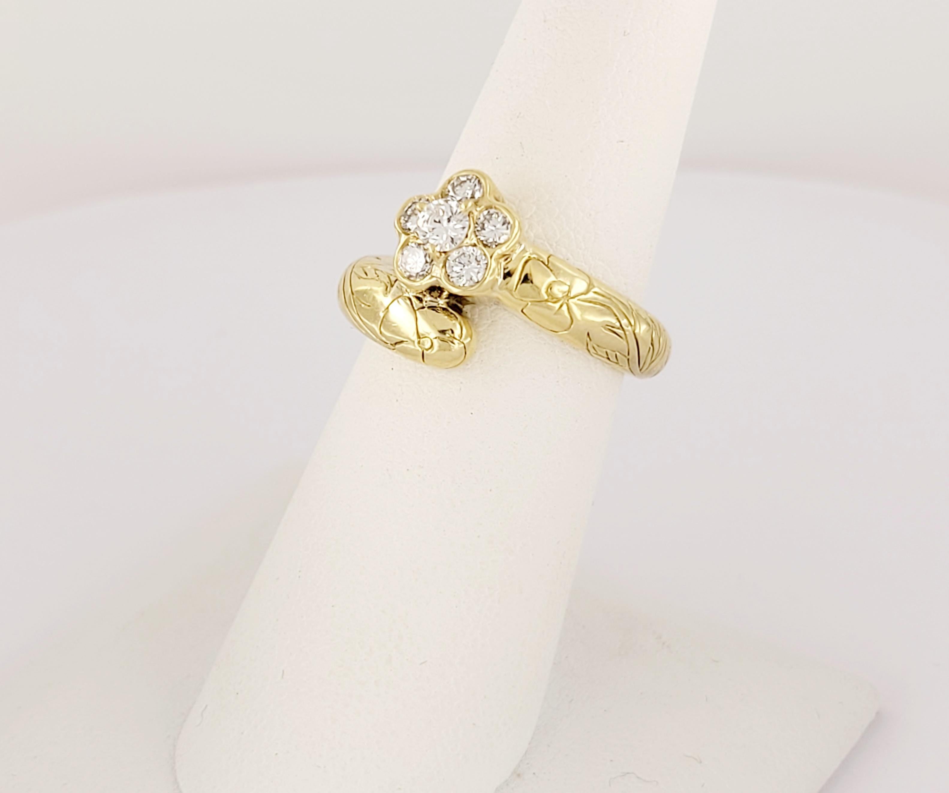 Round Cut Mdviani 18K yellow Gold With Diamond flower Size 6.5 For Sale