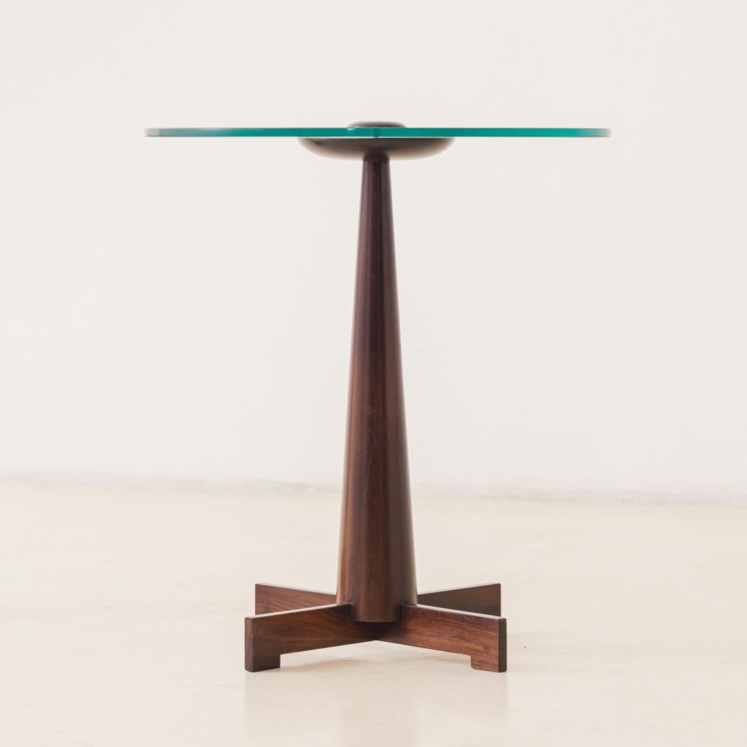 Mid-Century moderno Tavolino Me 508 di Jorge Zalszupin, palissandro e vetro, Brasile, circa 1959 in vendita
