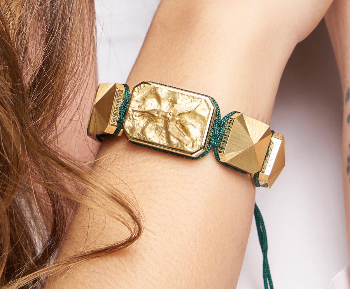 18k Weißgold-Armband mit grüner Schnur, 3D-Mikroskulptur-Diamanten im Zustand „Neu“ im Angebot in Bilbao, ES