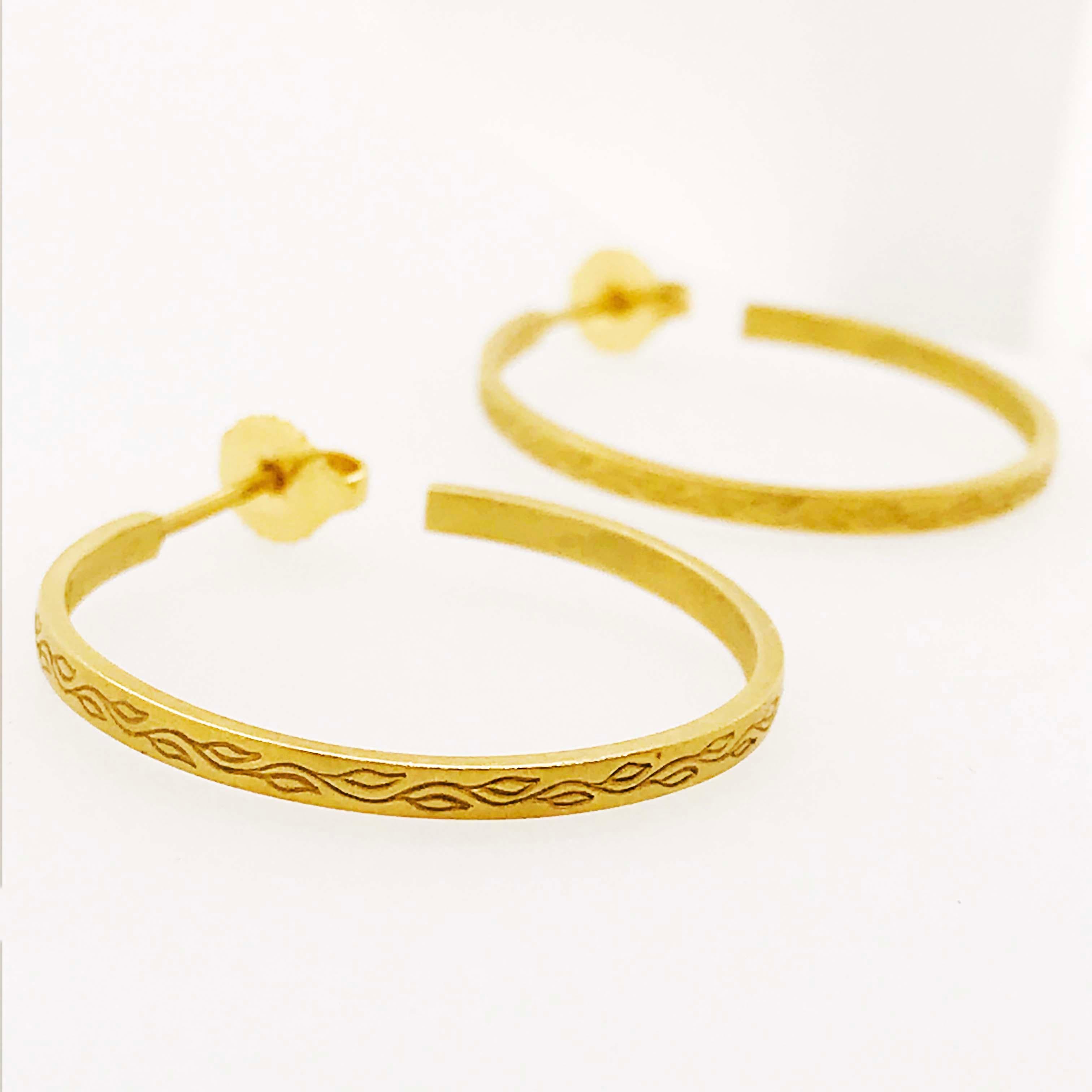 18 karat gold hoop earrings