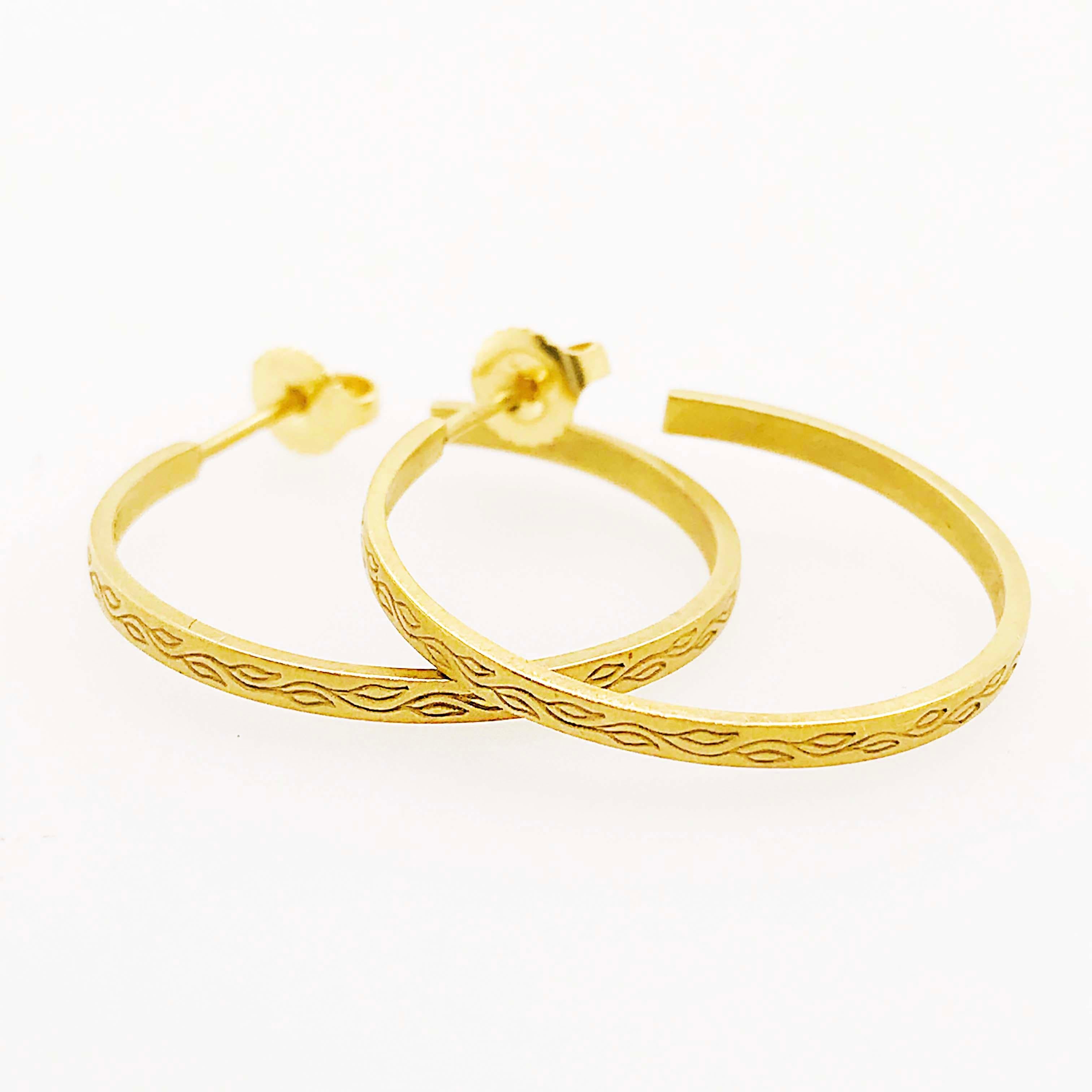 18k Me & Ro Hoop Earrings, Paisley Collection 18 Karat Gold Hoop, Original 1