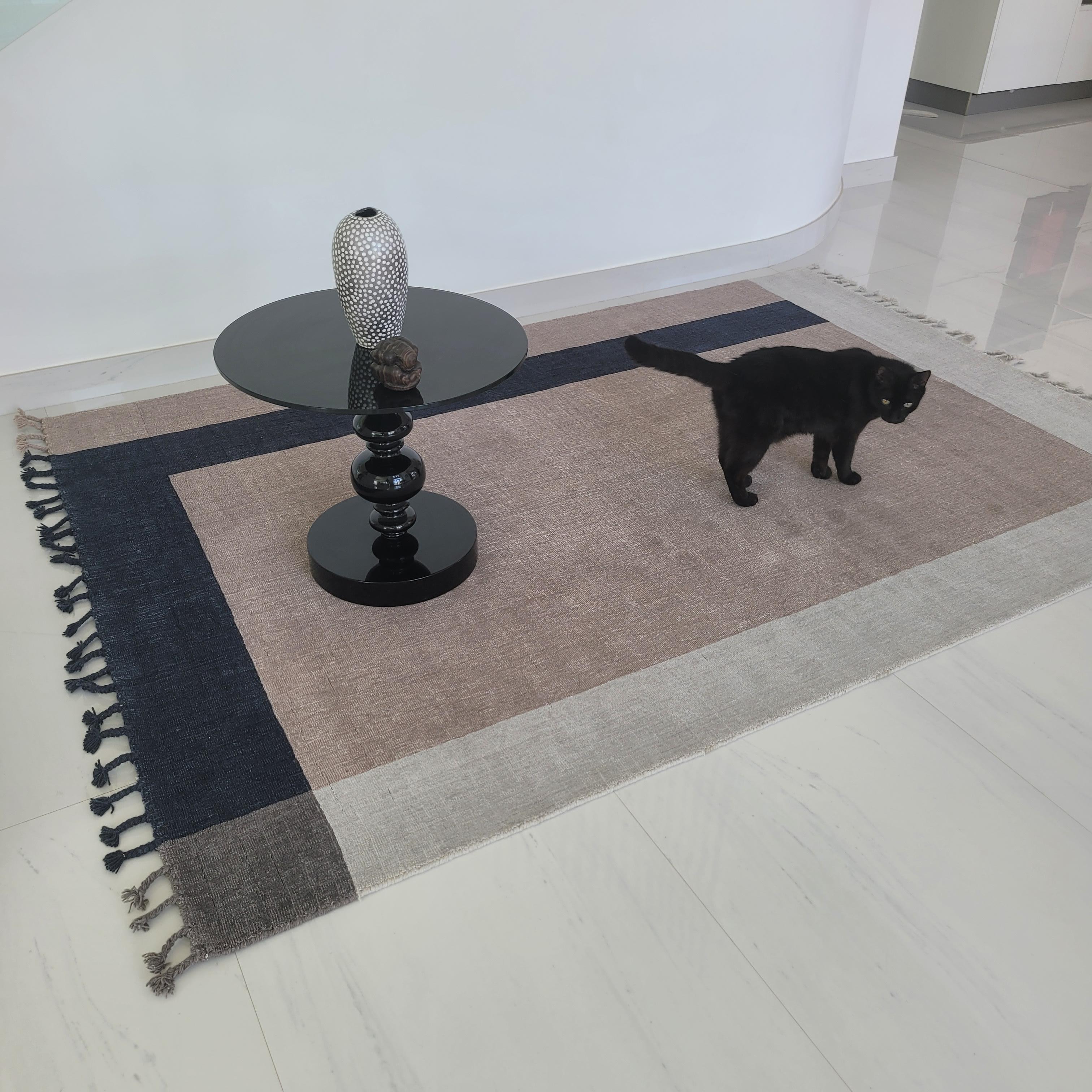 Teppich Meadow -Carpet Geometrisches Braun Beige Schwarz Neutral Flachgewebe Wolle Handgefertigt im Angebot 4