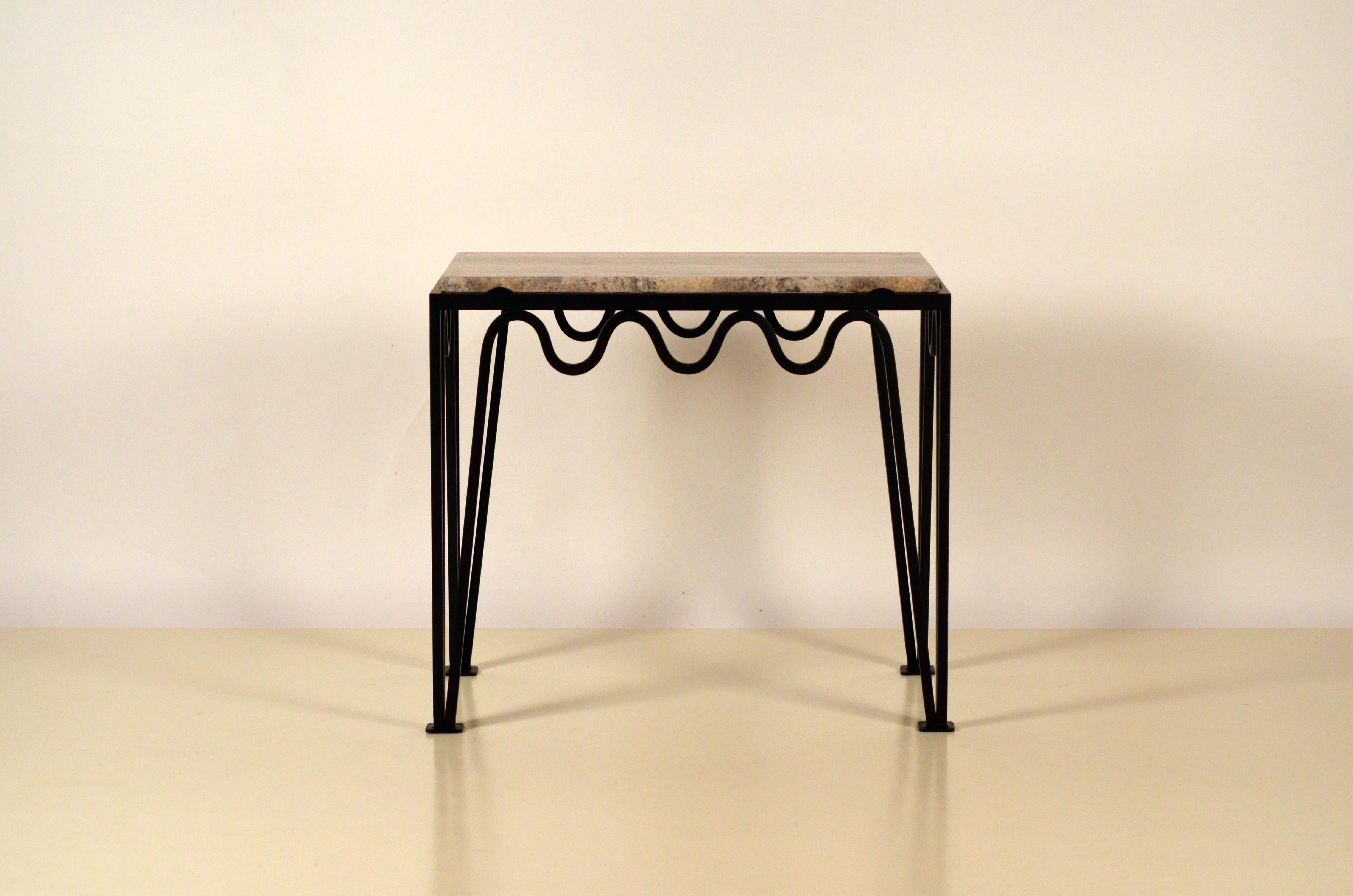 French 'Méandre' Black Iron and Silver Travertine Side or End Table by Design Frères For Sale