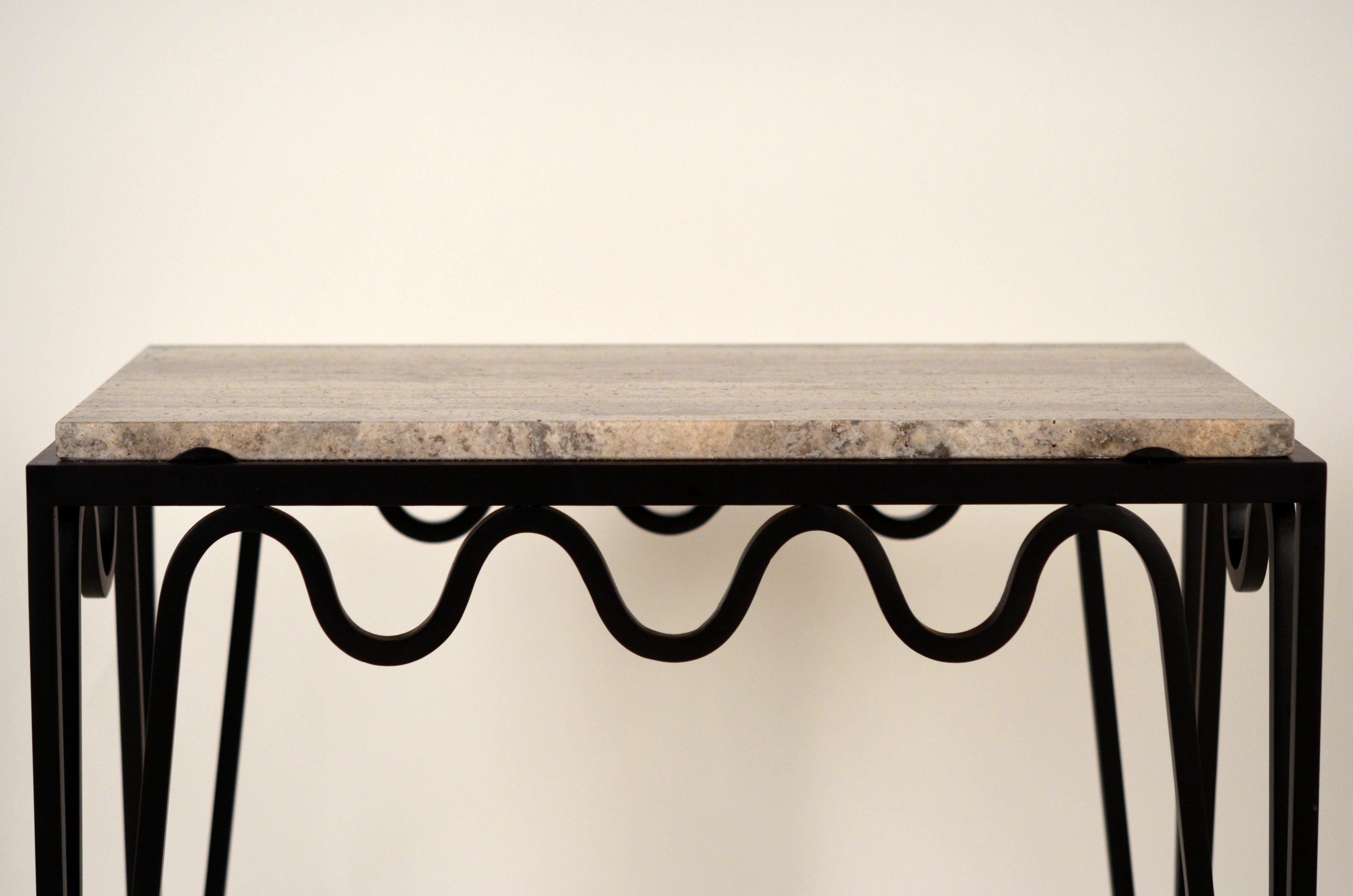 'Méandre' Black Iron and Silver Travertine Side or End Table by Design Frères In New Condition For Sale In Los Angeles, CA