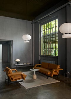 Meantime AV29 Lounge Chair, Pelle Nobile Cognac, di Anderssen & Voll per AT&T