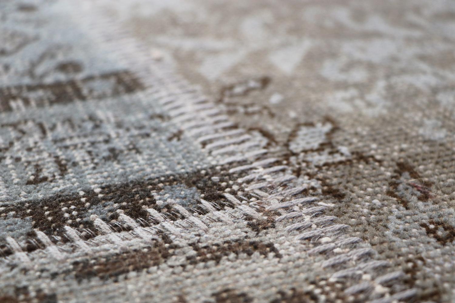 Tapis en laine et coton argenté fin vintage du 21e siècle par Deanna Comellini 300 x 400 cm Neuf - En vente à Bologna, IT