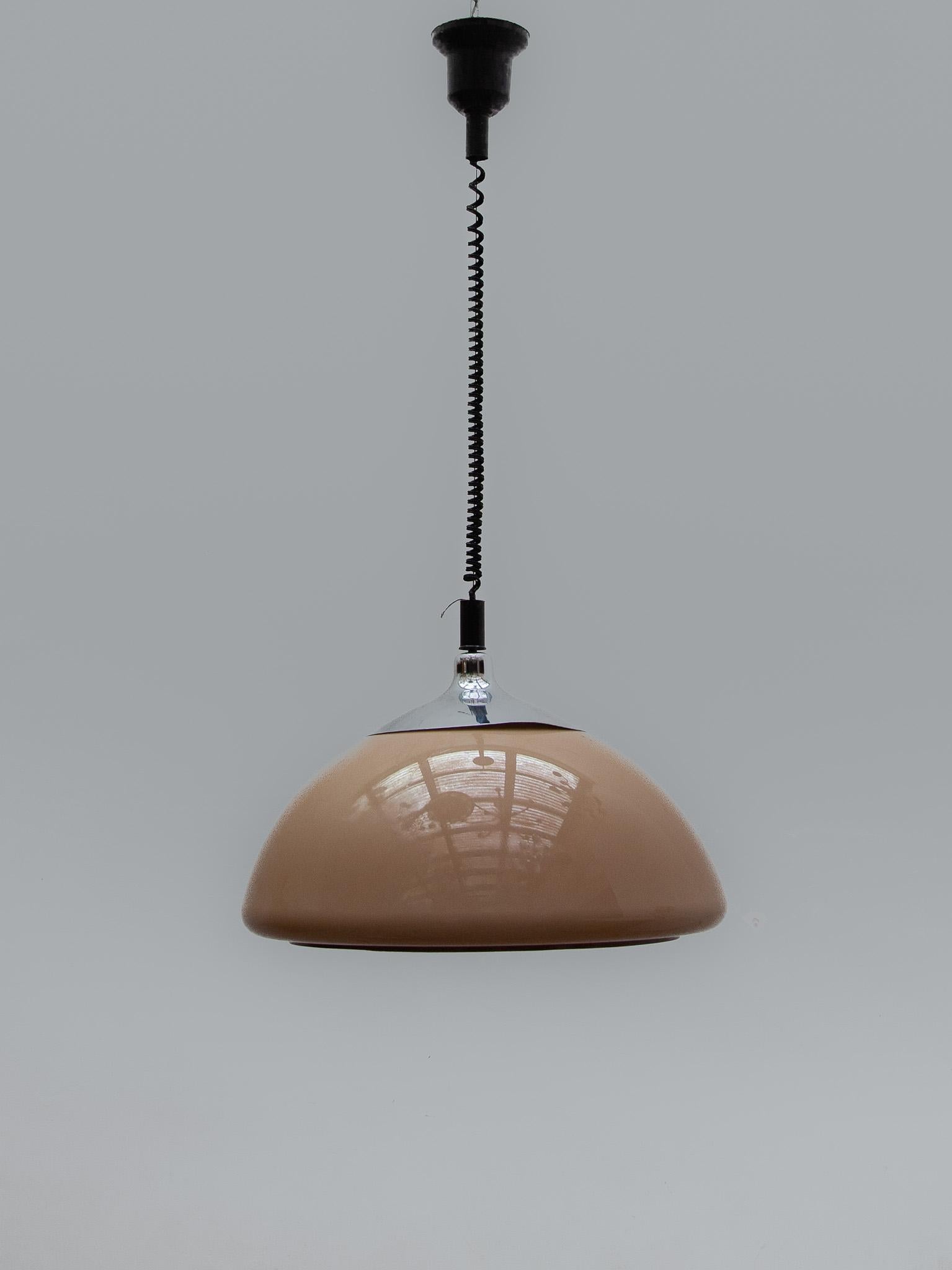 Meblo Pendant designed by Harvey Guzzini, 1970s In Good Condition In Antwerp, BE