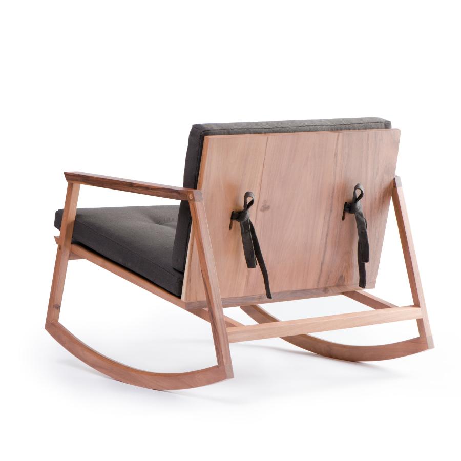 The rocking chair is the evolution of the lounge chair “Tumbona Dedo”. It maintains the Tumbona Dedo’s geometry, balancing it with its bottom curve to provide comfort. Produced in two different types of wood: tzalam and oak. One of the main