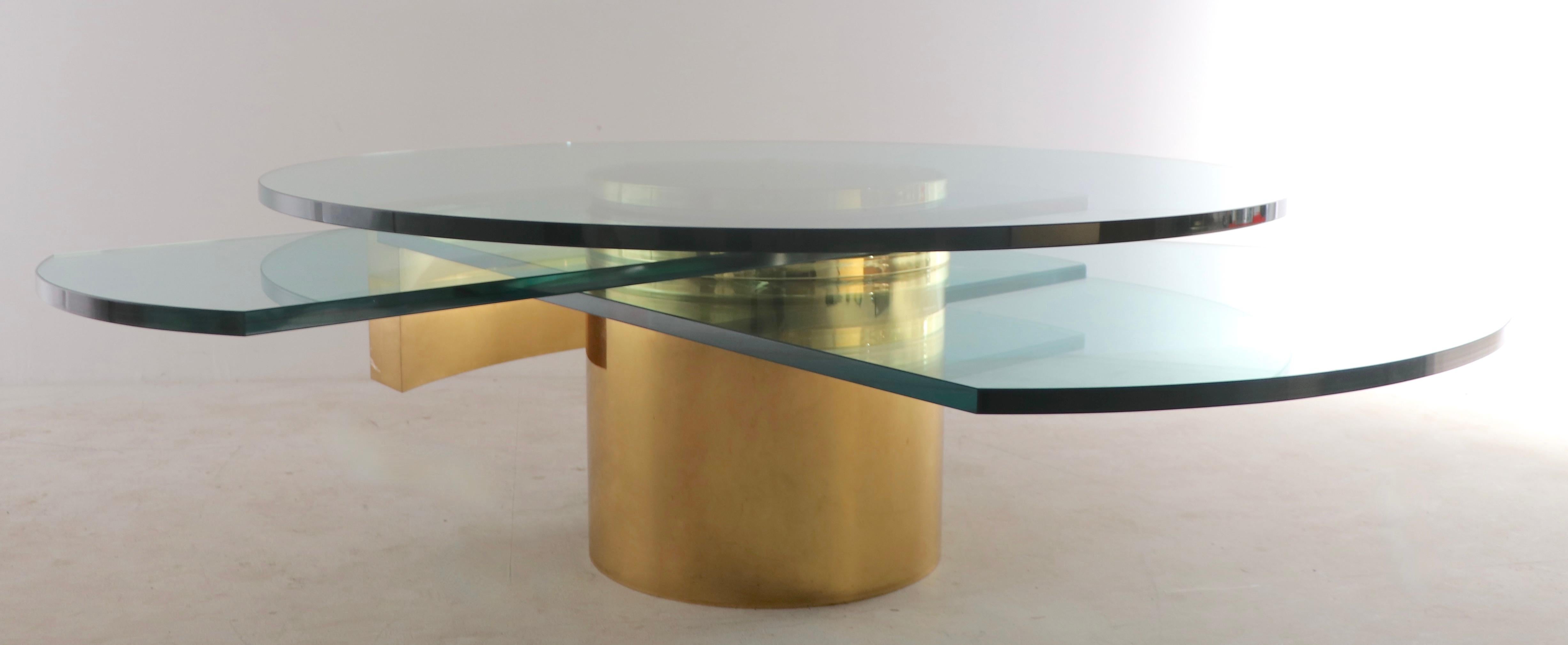 Self Winding Coffee Table by Dakota Jackson Post Modern Coffee Table 1978 In Good Condition For Sale In New York, NY