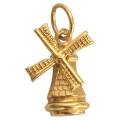 18K Gold Movable Dutch Windmill Charm Pendant