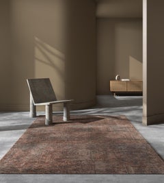 Tapis noué à la main « Mechanical Melodies » rouge merlot et bleu pierre, 8 x 10 pieds