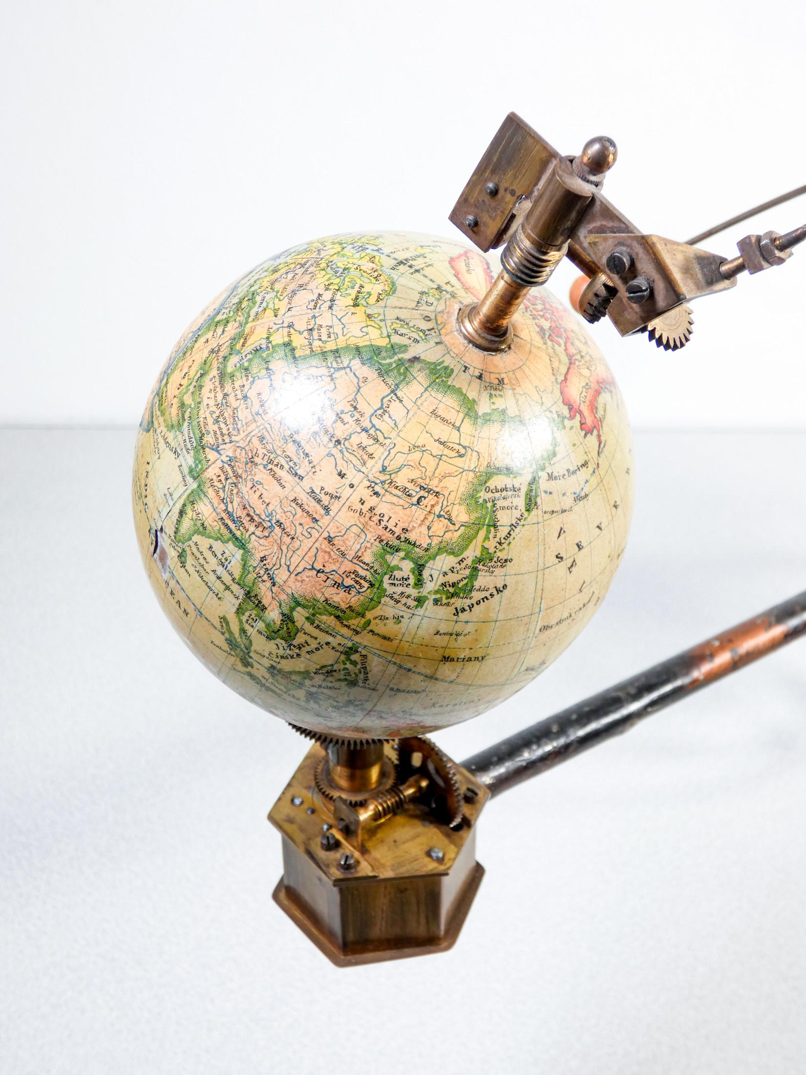 Planetario meccanico di Jan Felkl, Praga, metà del XIX secolo 1