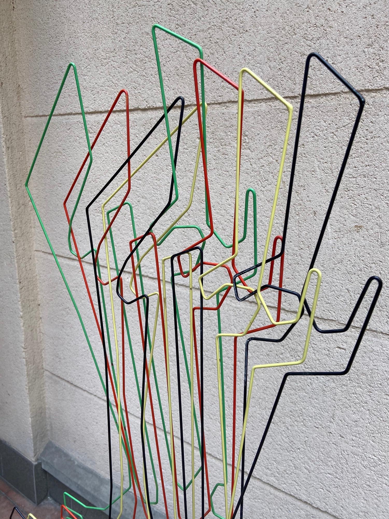 Sculpture A16 Projection and vibration - Medaglini For Sale 1