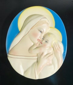 Ceramic medallion Madonna and Child, LENCI with AJA signature. Turin, 1930s