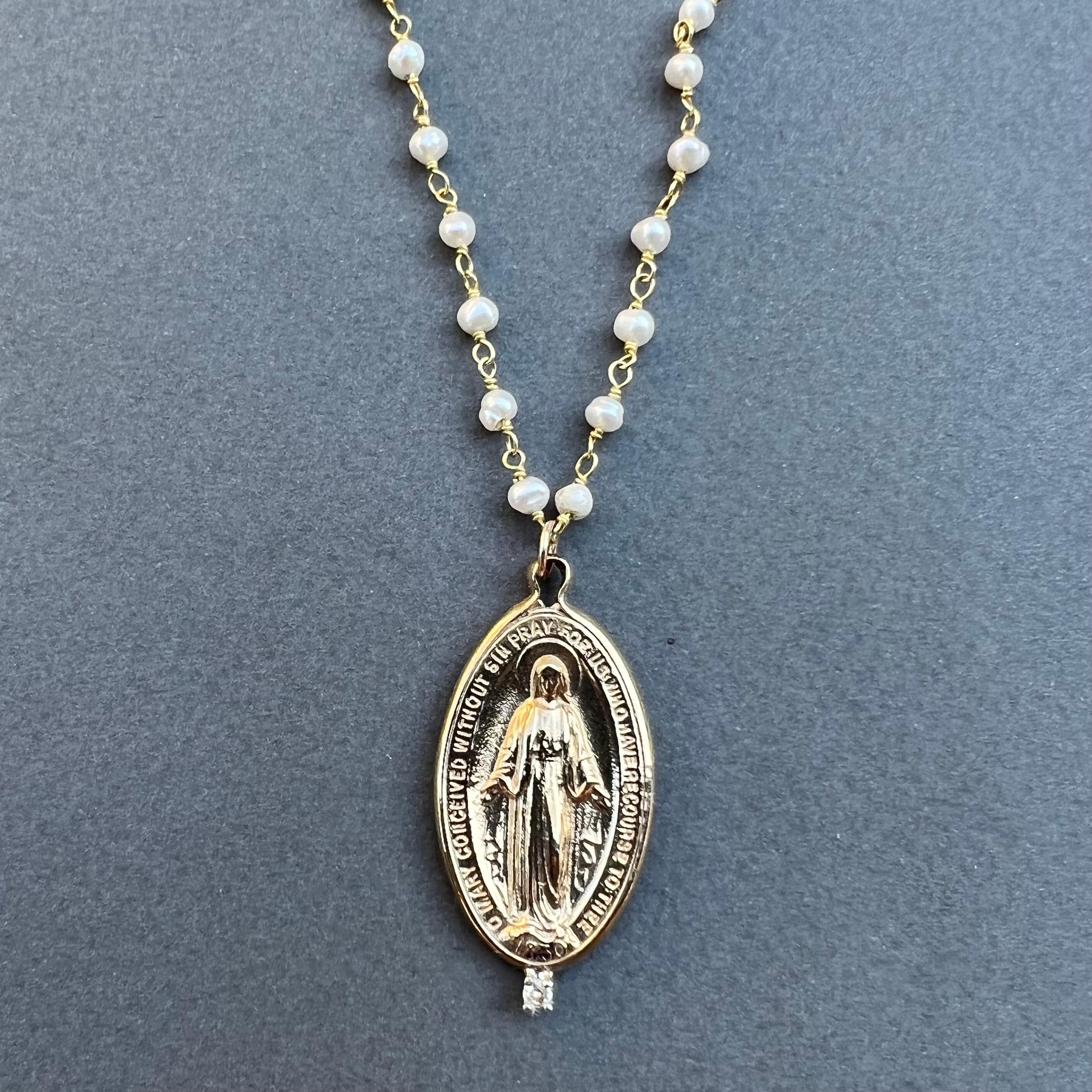 Brilliant Cut Medal Bead Pendant Necklace Diamond Virgin Mary Pearl Rosario For Sale