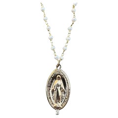 Collar Colgante Medalla Diamante Virgen María Perla Rosario
