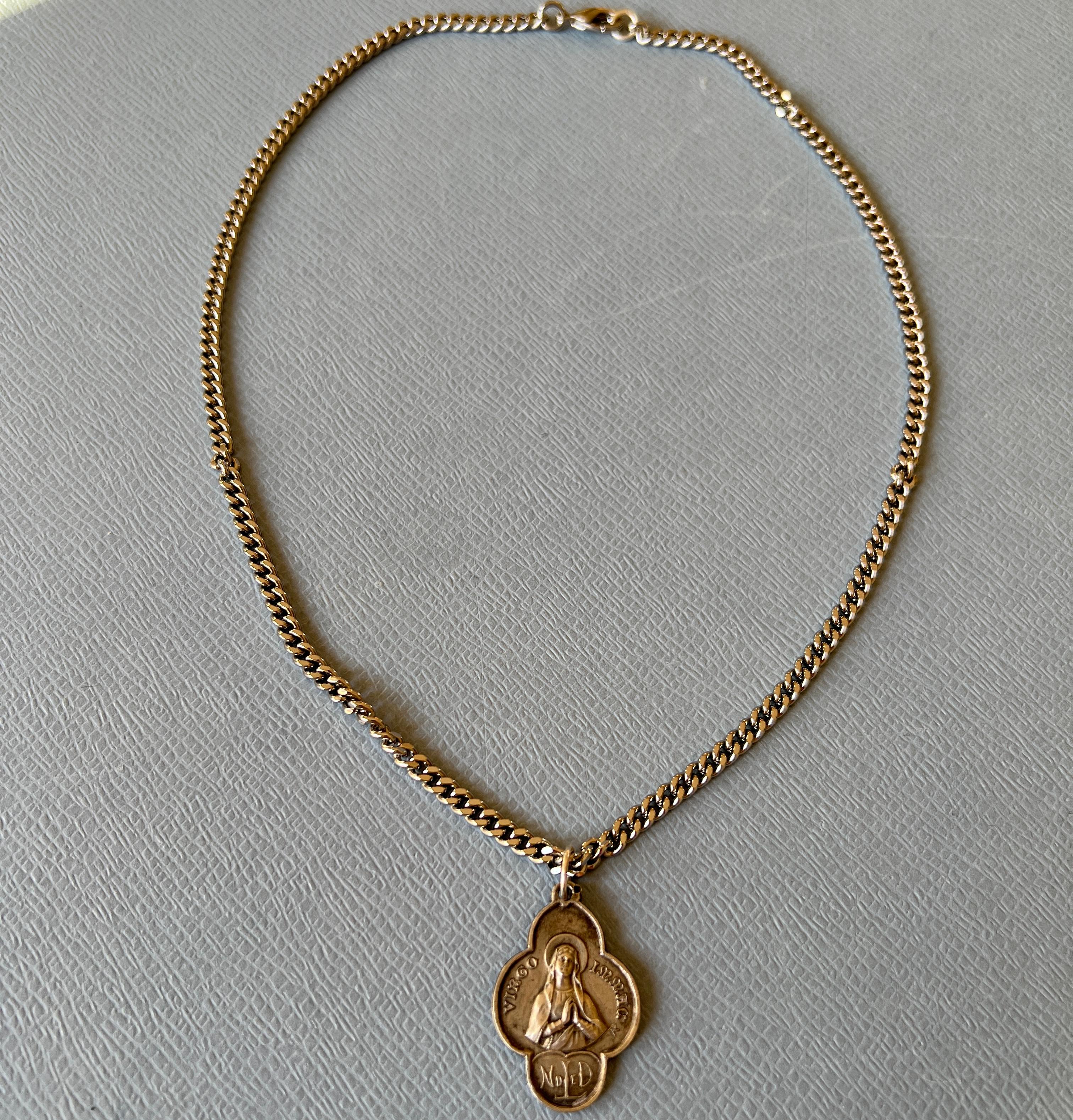 Medalla Cadena Paladio Collar Virgen María Trébol Virgo Souvenir Lourdes 4
