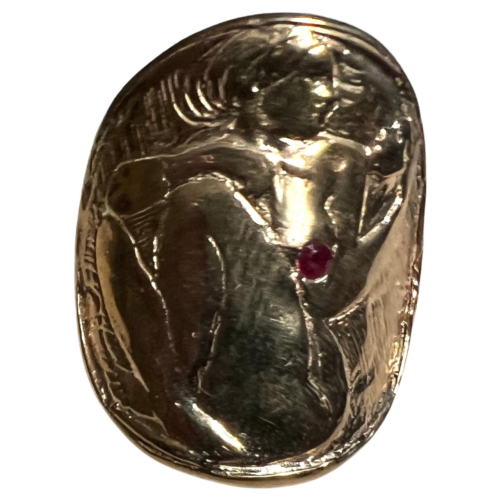 Brilliant Cut Medal Coin Ring Woman with mask Ruby For Sale