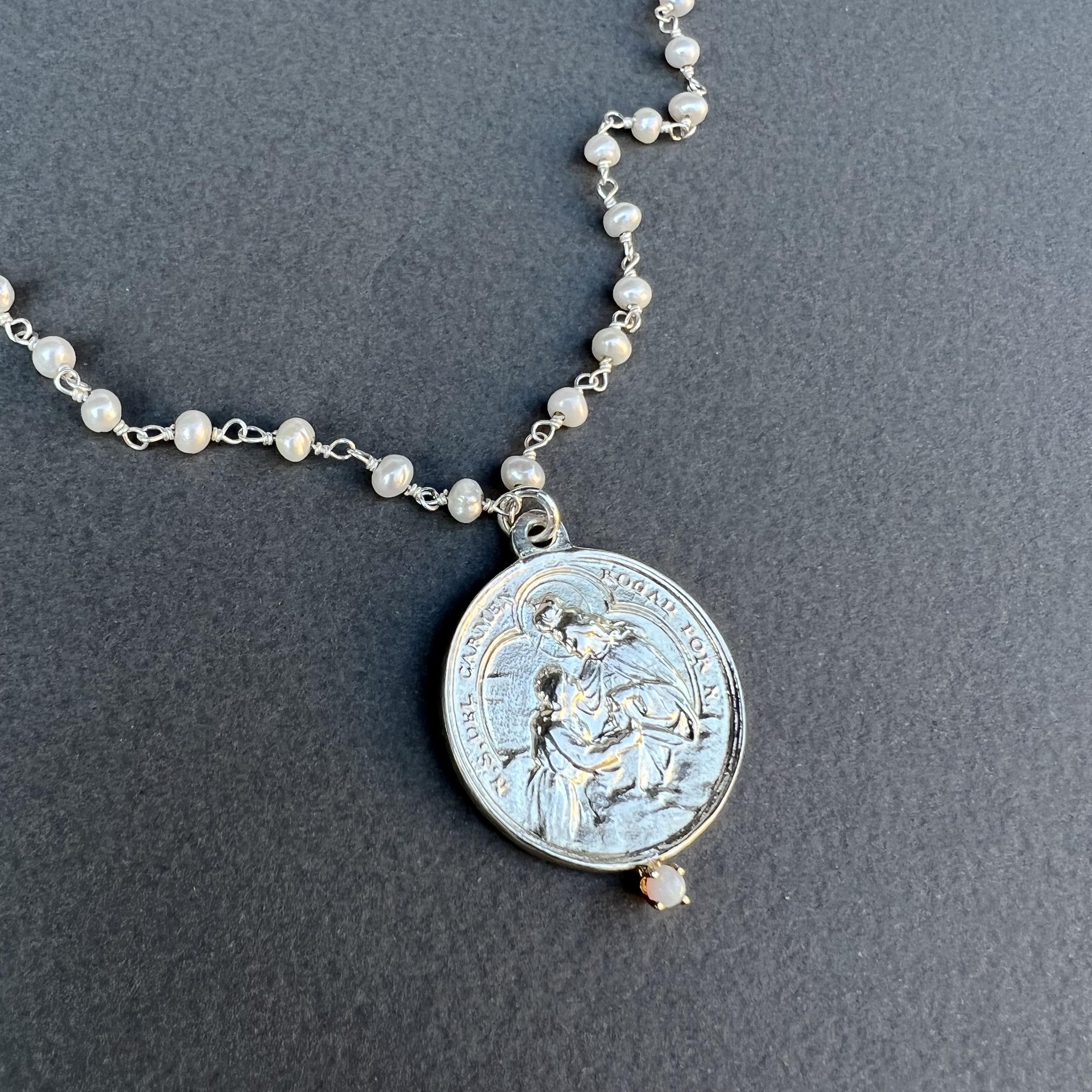 Collar Medalla Plata Blanco Perla Rosario Virgen María Ópalo J DAUPHIN 3