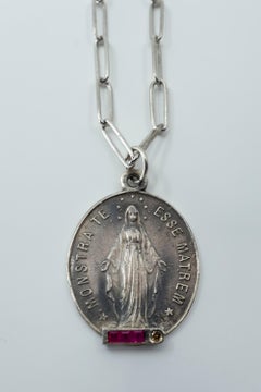 Collar Medalla Virgen María Zafiro Azul Diamante Cadena de Plata J DAUPHIN