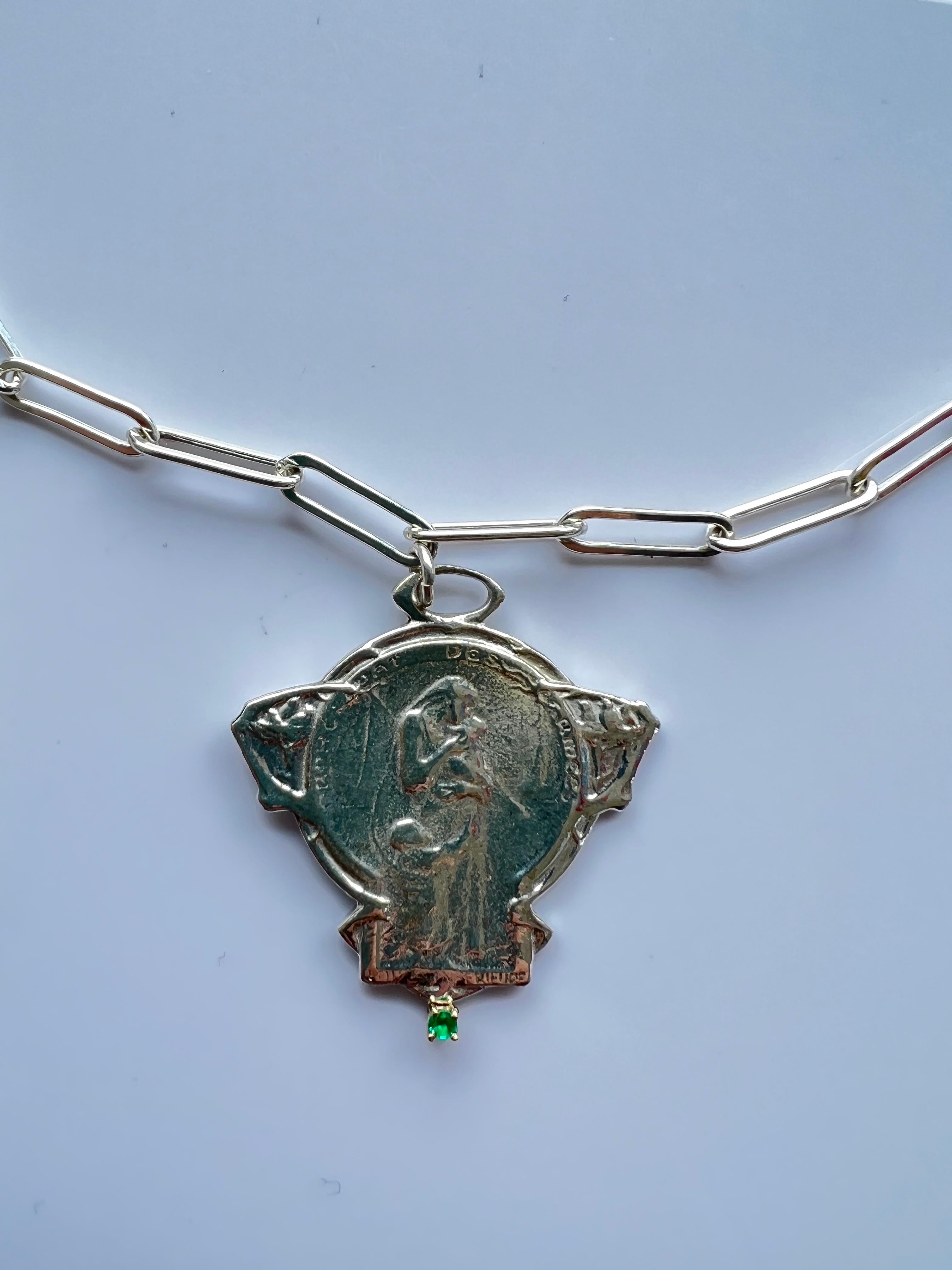 Choker-Halskette aus Silber mit Medaillon und schwarzer Perle und Smaragd in Zacken J Dauphin Damen im Angebot