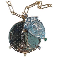 Chaîne collier en opale de la Vierge Marie avec médaille Jeanne le Mat J Dauphin
