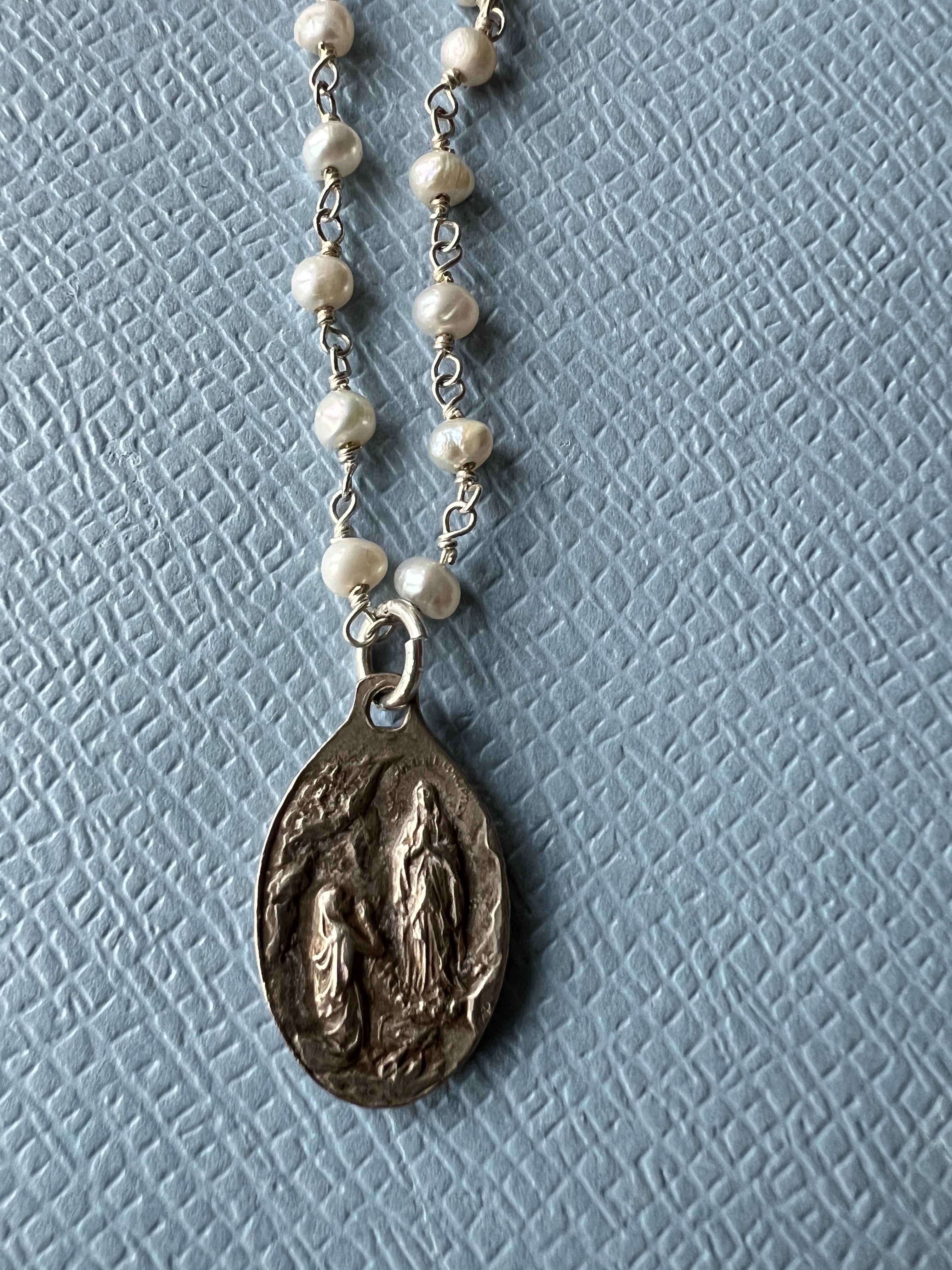 Medal Virgin Mary Necklace  Rosario White Pearl French Vintage  J Dauphin 3