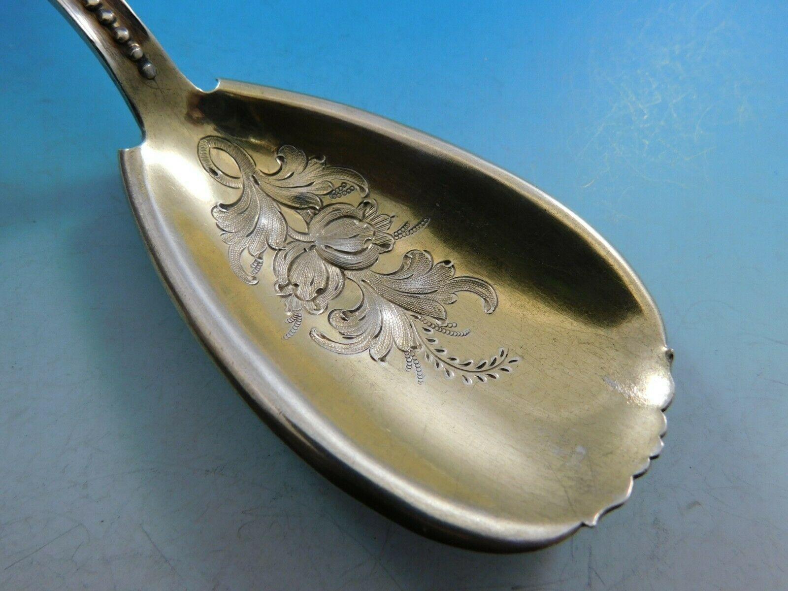 Medallion aka Warrior by Wood & Hughes

Extraordinary sterling silver berry spoon measuring 8 5/8