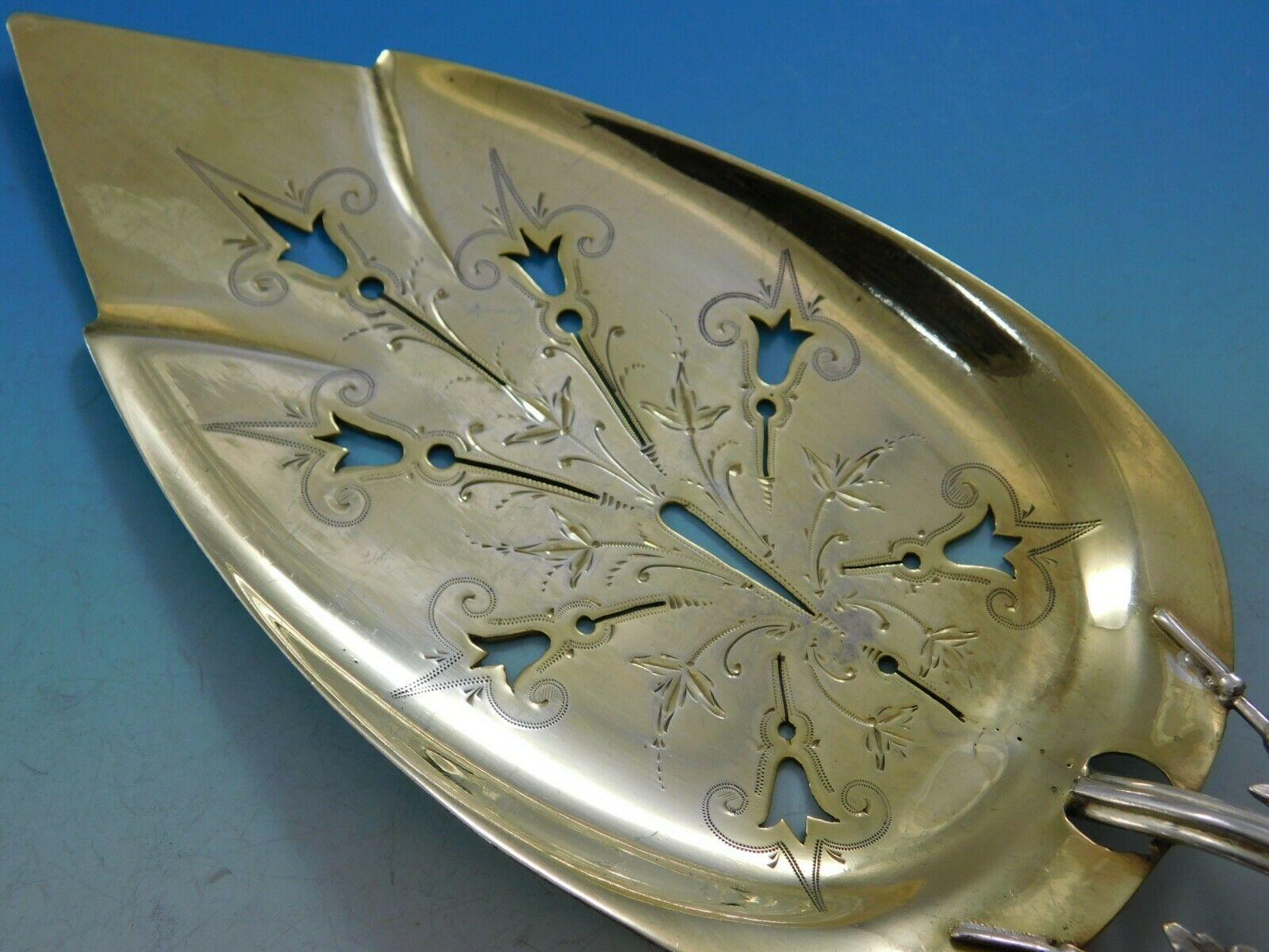 Medallion by Wood & Hughes Sterling Silver Fish Serving Set Gold Washed Pierced 3