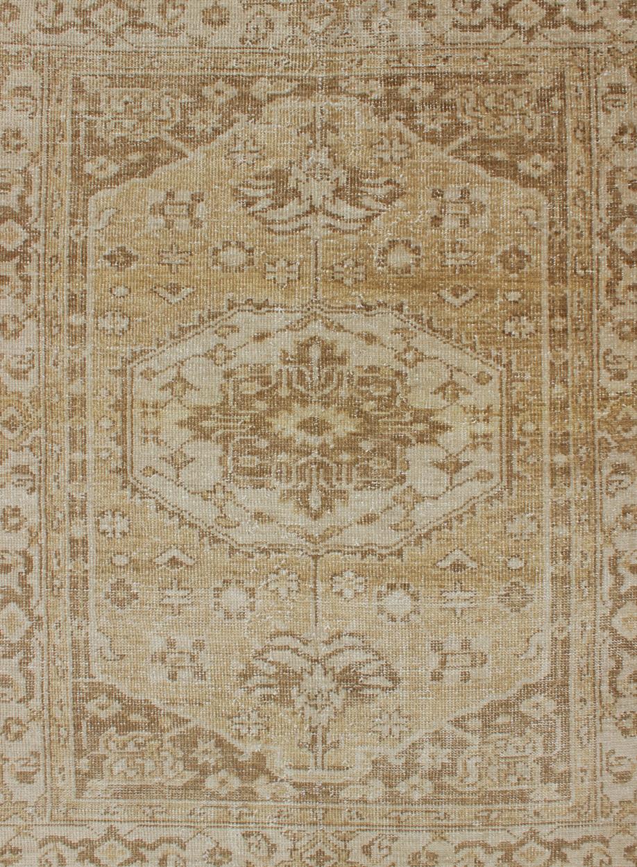 Medallion Design Oushak with Brown, Yellow, Golden Brown, and Cream In New Condition For Sale In Atlanta, GA