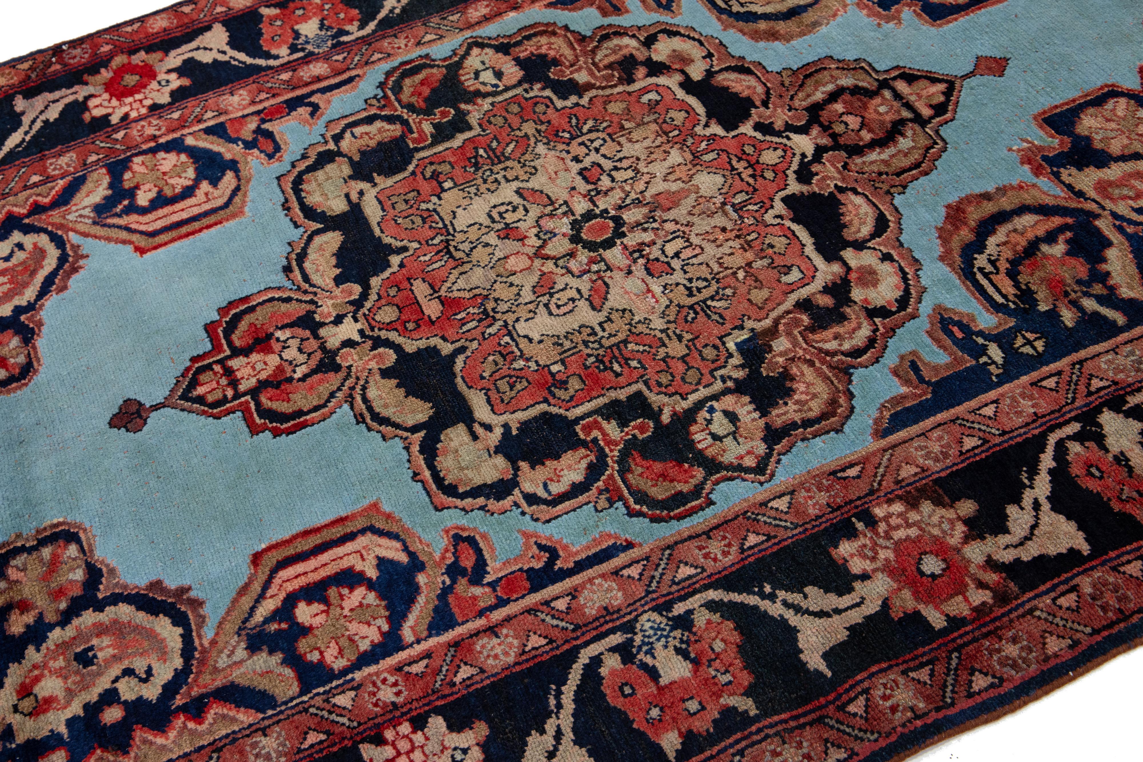 Medaillon entworfen handgefertigt Mahal Wolle Teppich in blau aus den 1920er Jahren (Persisch) im Angebot