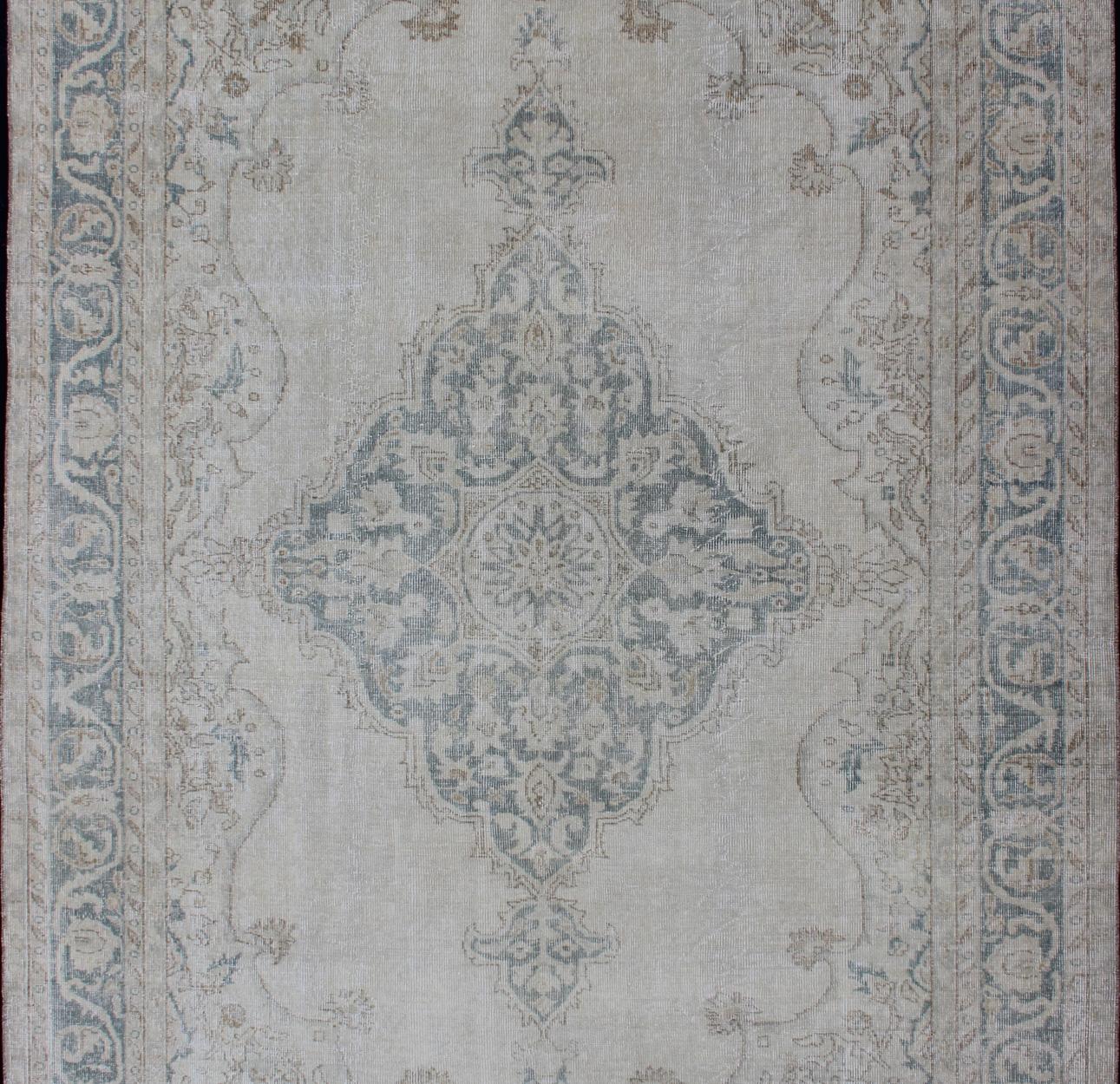 Medallion Distressed Oushak Turkey in Cream, Blue Tones, brown and Teal Blue In Distressed Condition For Sale In Atlanta, GA