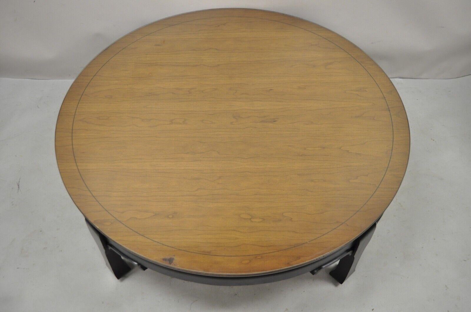 Medallion Limited Oriental Chinoiserie James Mont Style Round Ming Coffee Table For Sale 2