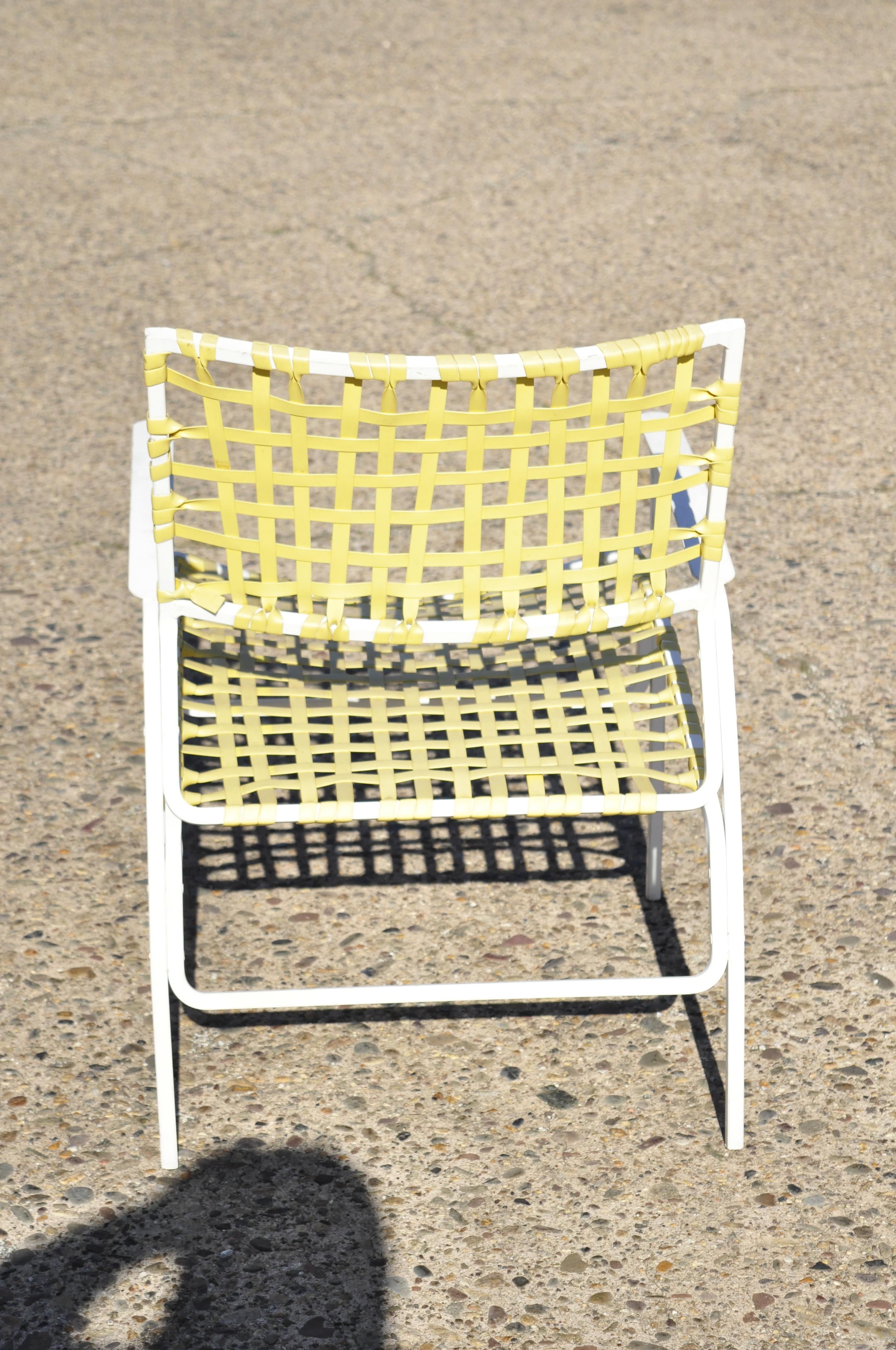 Medallion Midcentury Aluminum Yellow Vinyl Strap Patio Lounge Chair and Ottoman For Sale 2