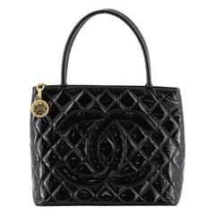 Medallion Tote Quilted Patent