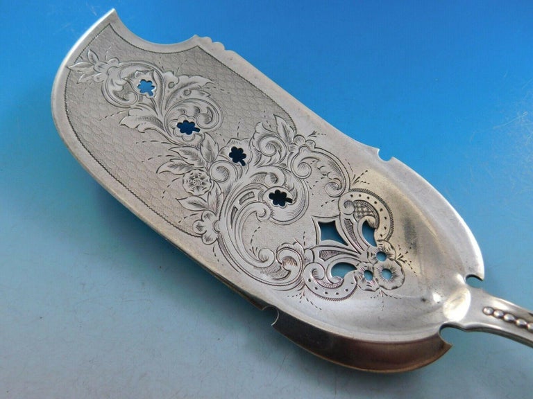 20th Century Medallion with Twist by Wood & Hughes Sterling Silver Fish Server Pierced BC For Sale