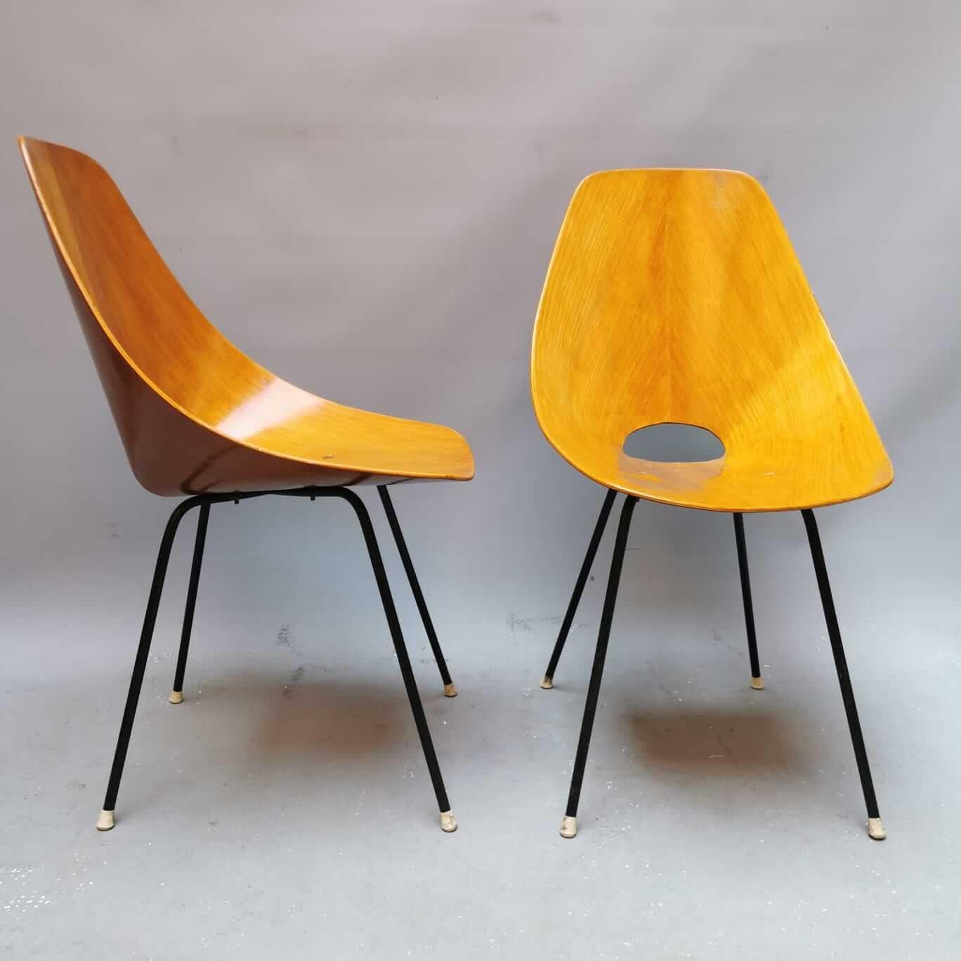 Modern Midcentury Italian Medea Chair by Vittorio Nobili, Set of 2 For Sale