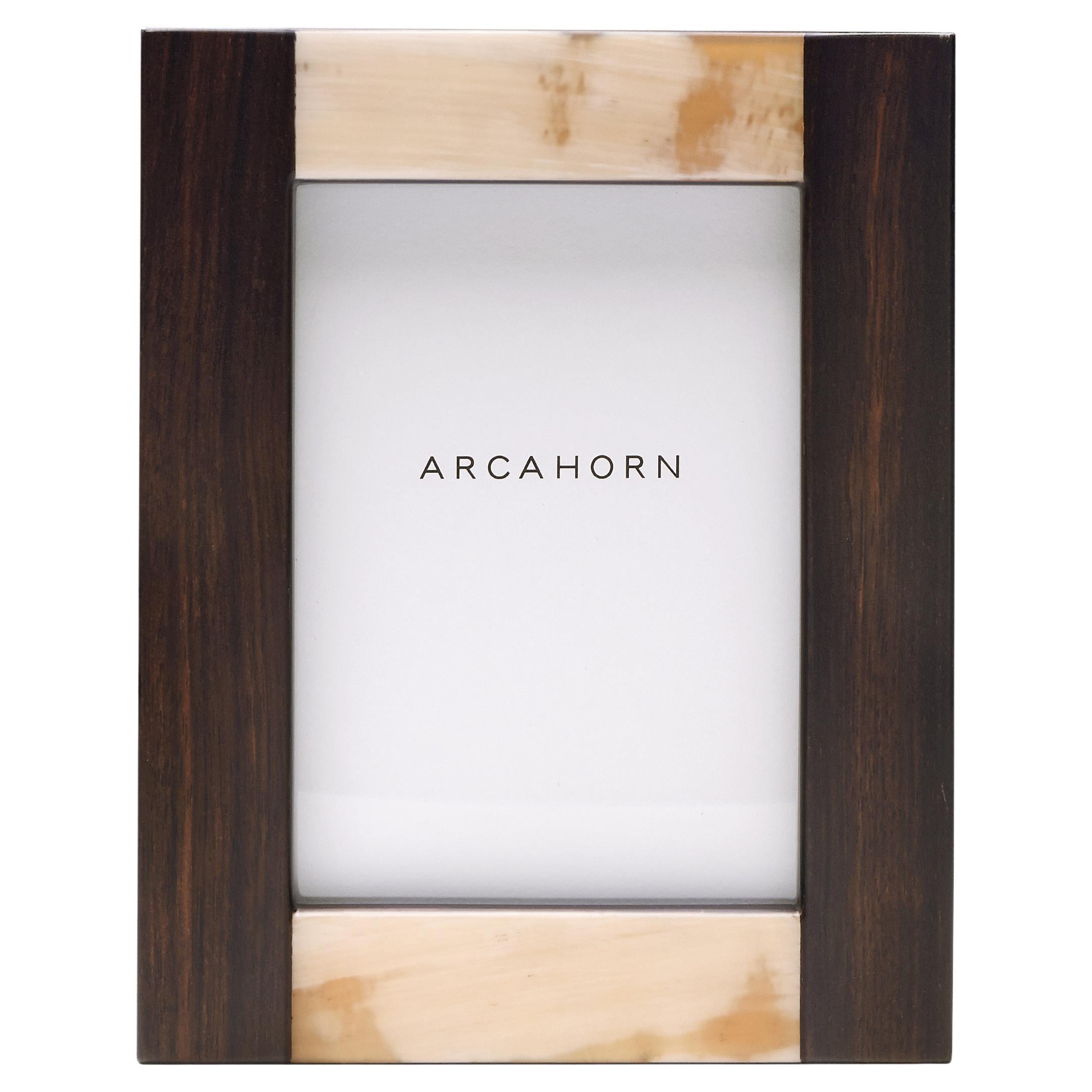 Medea Picture Frame in Amara ebony veneer & Corno Italiano, Mod. 5315A