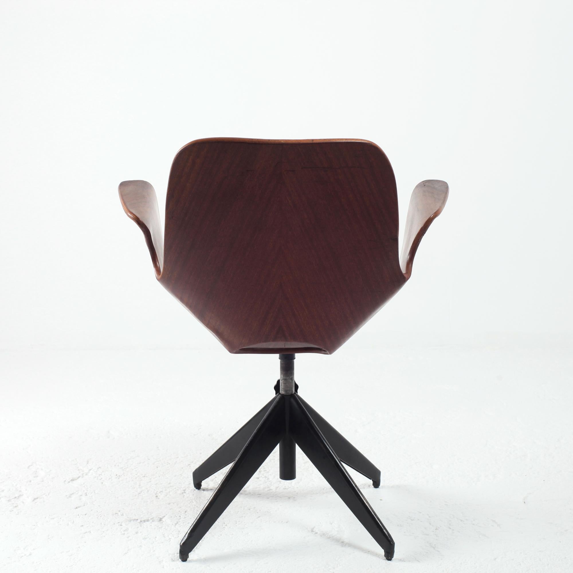 20th Century Medea Swivel Desk Chair by Vittorio Nobili