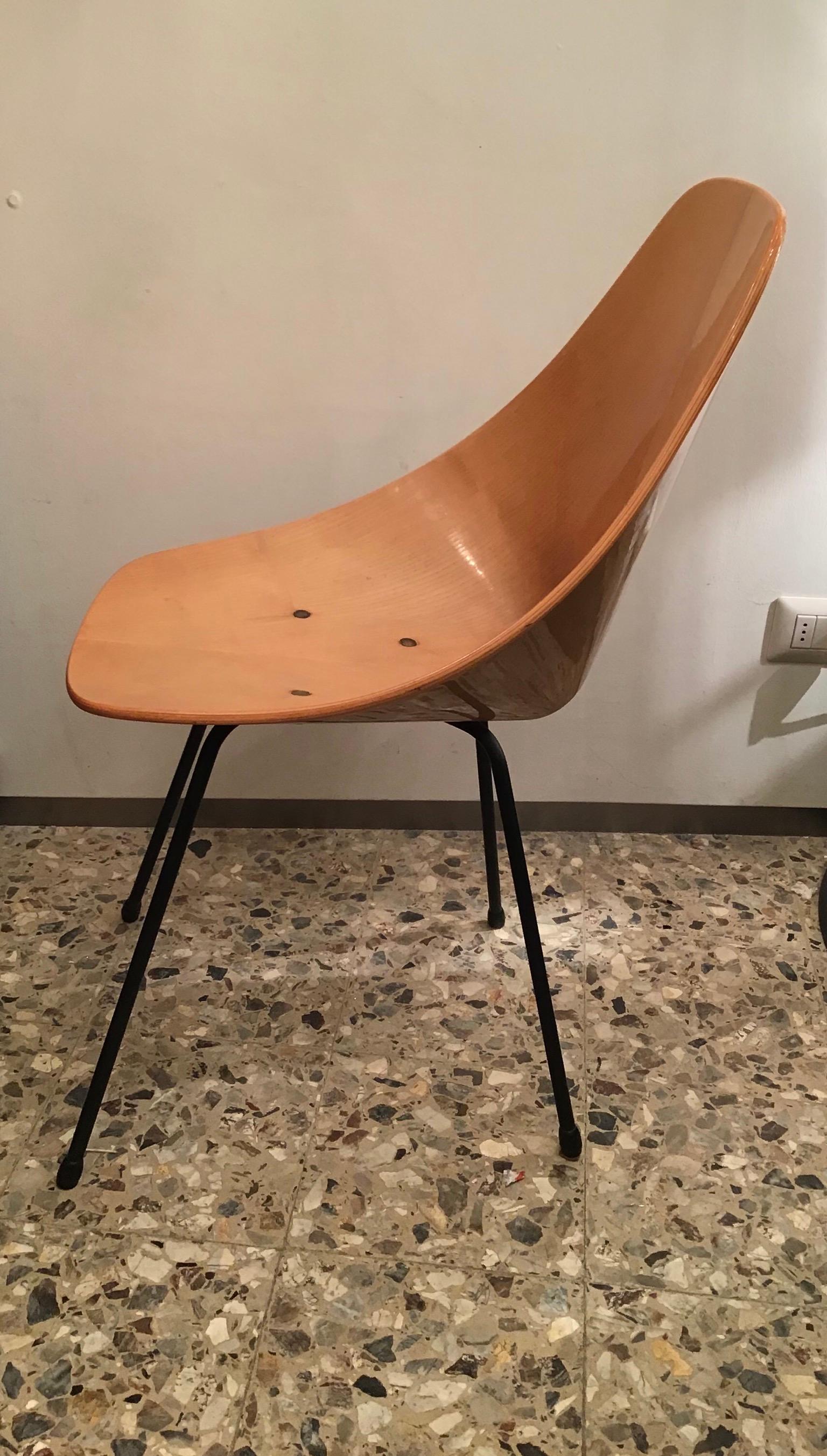 Medea Vittorio Nobili “Fratelli Tagliabue “Chairs Wood Iron, 1950, Italy 1