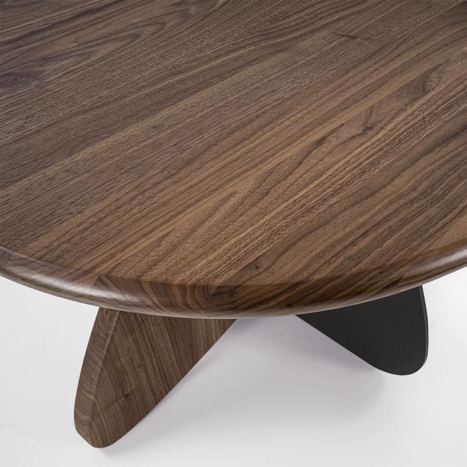 Table à manger en noyer Mediator en vente 1