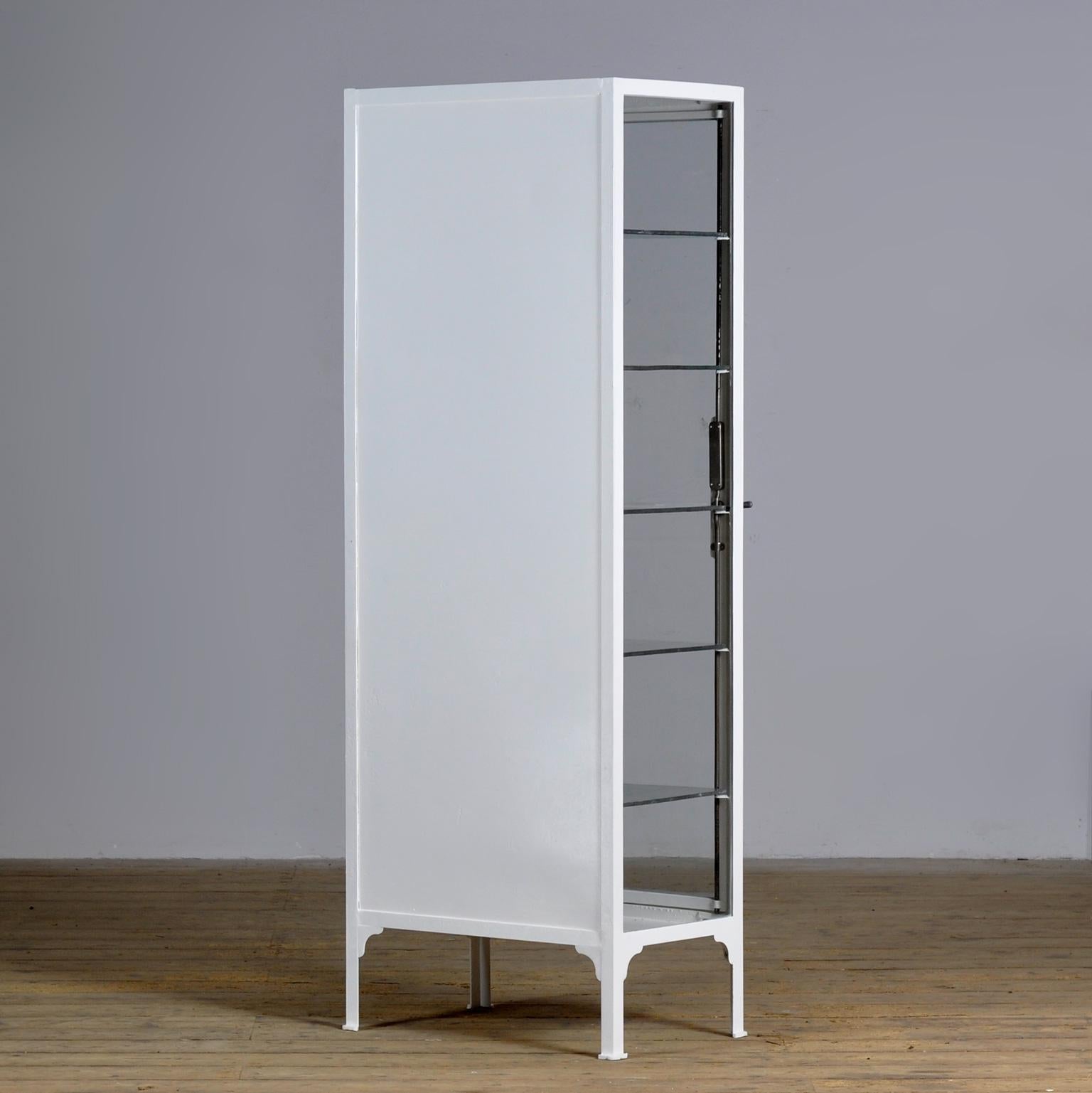 Medical cabinet, 1930s 4