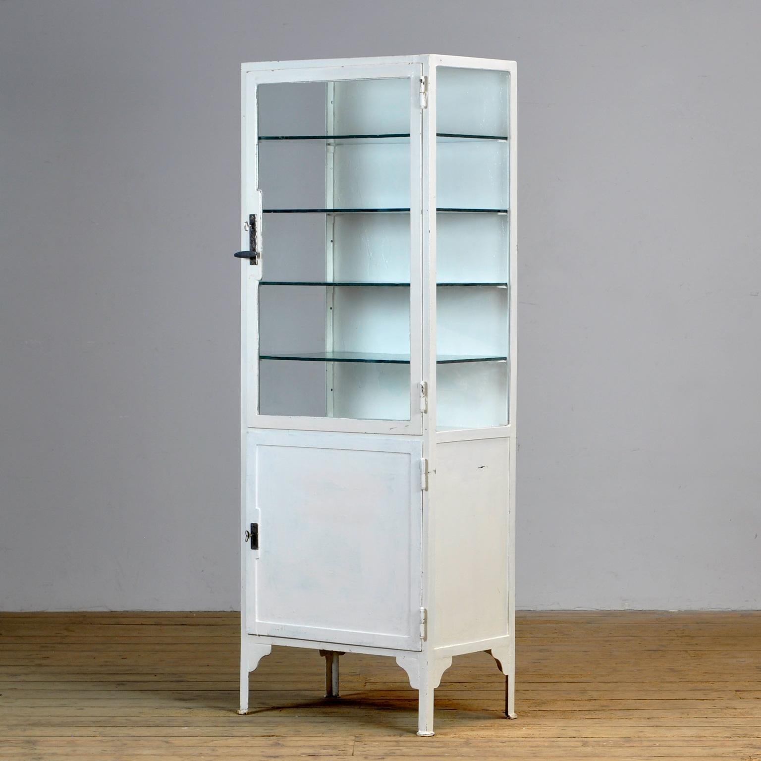Ungherese Armadio medico, anni '30