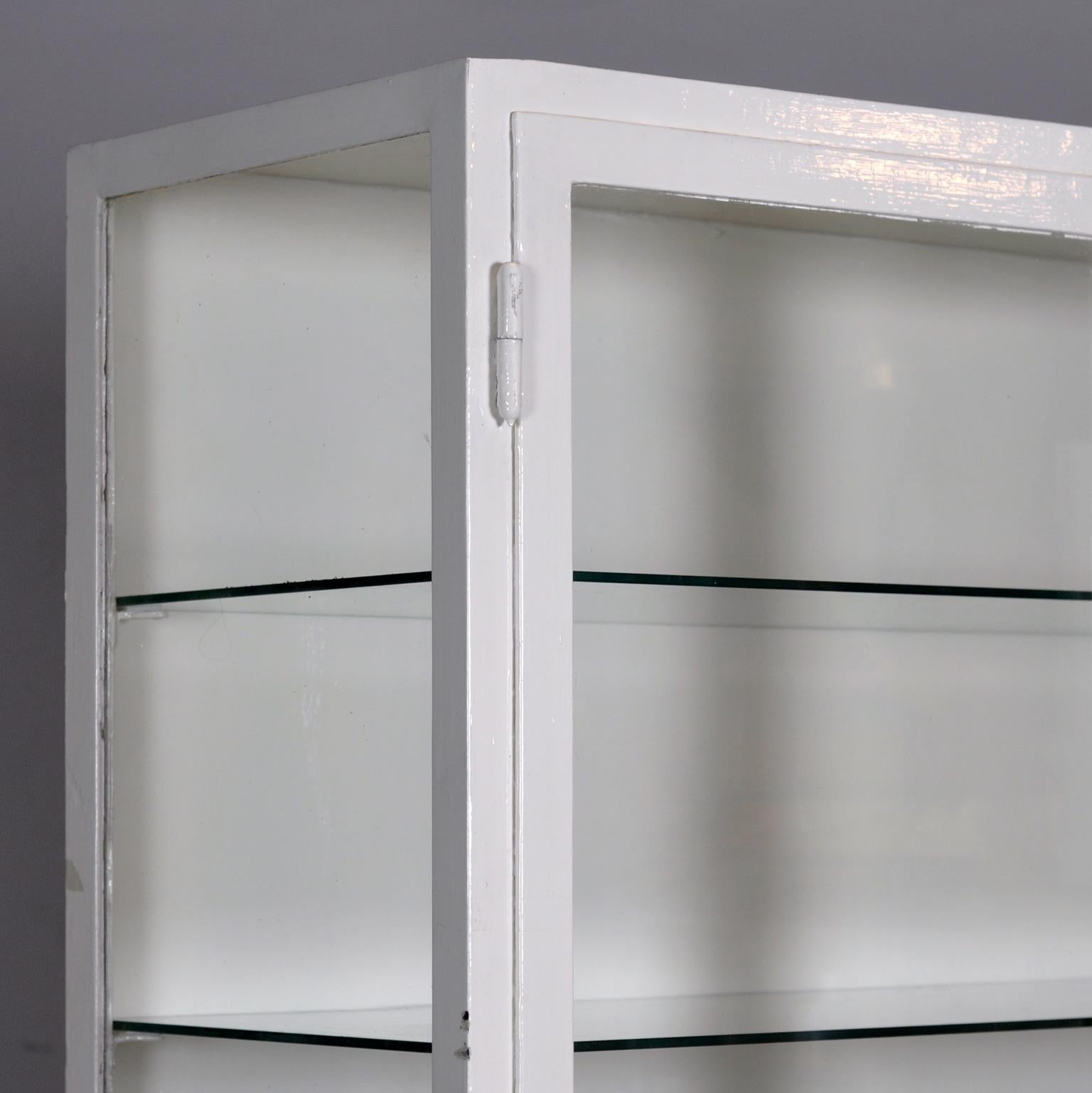 Medical cabinet, 1930’s 1