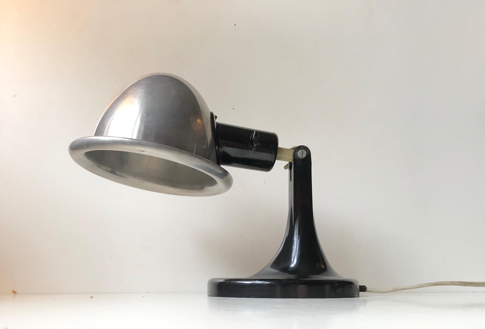 German Medical DDR Table Lamp in Bakelite and Aluminium, circa 1940 For Sale