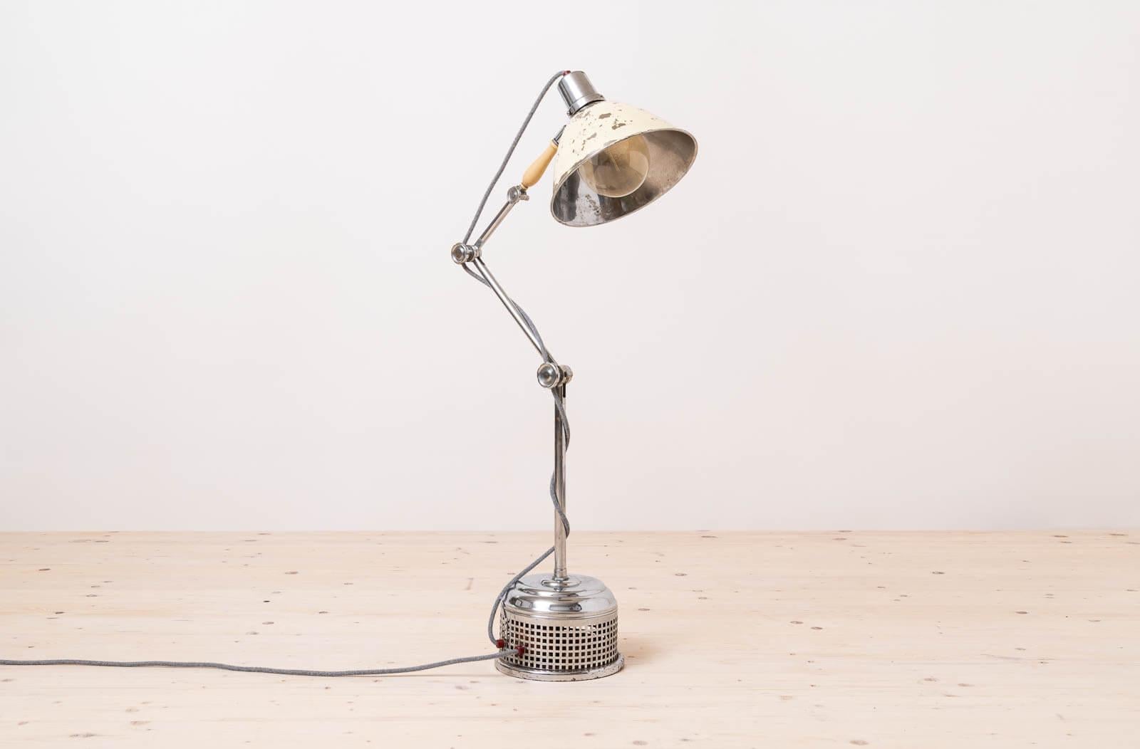 Lámpara médica vintage muy rara del fabricante británico 