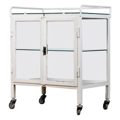 Medical Showcase / Trolley, 1940's