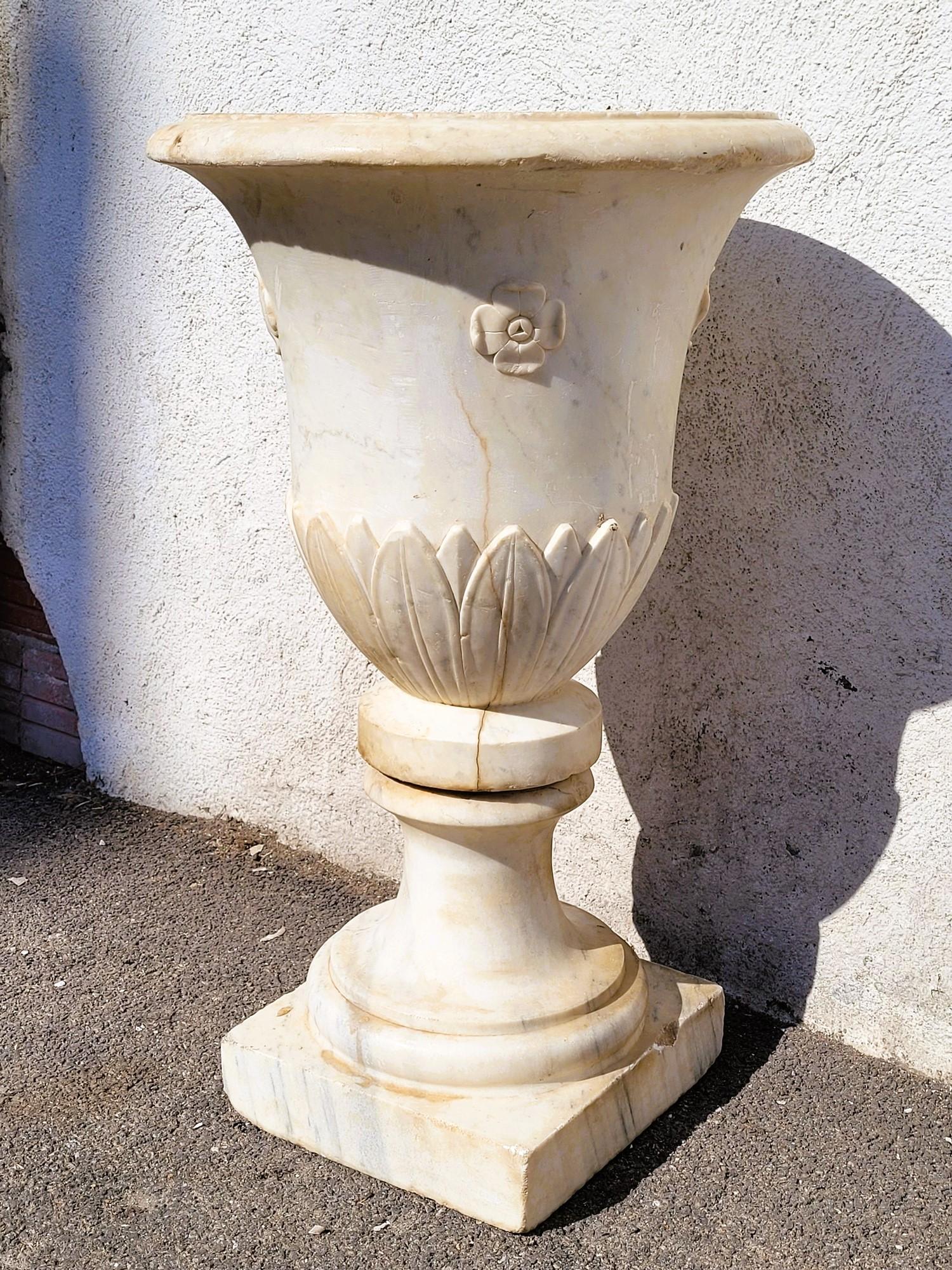 Renaissance Vase « Medici » en marbre, fin du 19ème siècle