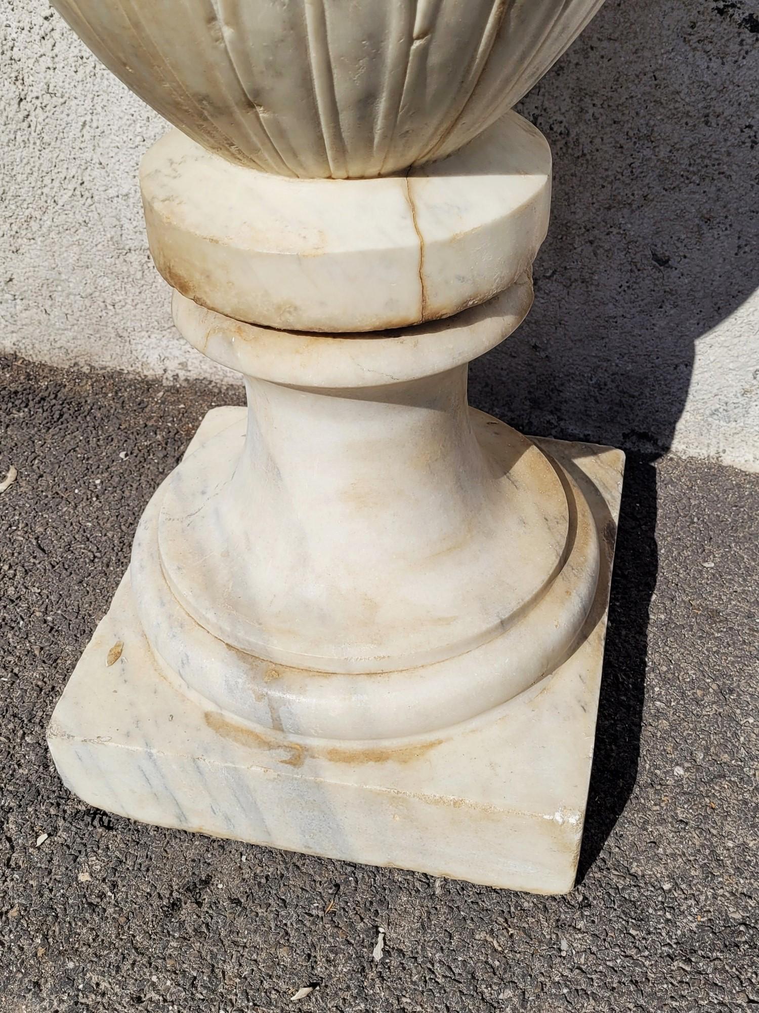 XIXe siècle Vase « Medici » en marbre, fin du 19ème siècle