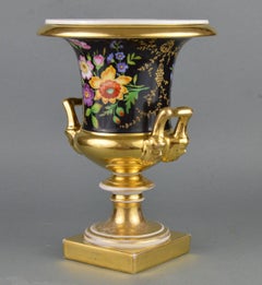 Medici Porcelain Vase Hand-Painted Flower Ornamented Decoration, 1820-1840